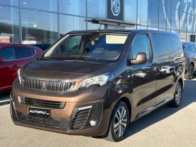Usata Peugeot Traveller