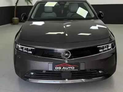 Gebraucht Opel Astra Business 131 PS (96 kW) 2023 Grau Kleinwagen