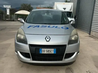 Usata Renault Scenic E-Tech 110 CV (80 kW) 2011 Grigio Utilitaria