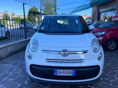 Usata Fiat 500L Lounge 84 CV (61 kW) 2013 Bianco Monovolume