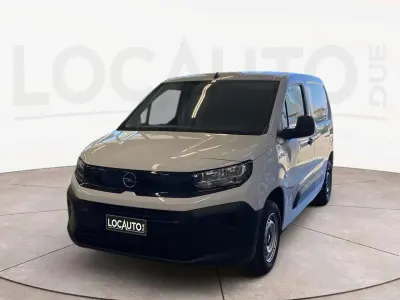 Usata Opel Combo S 102 CV (75 kW) 2025 Bianco Monovolume