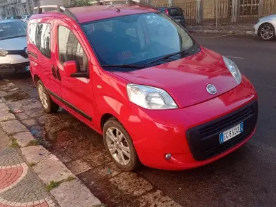 Usata Fiat Qubo Trekking 95 CV (69 kW) 2011 Rosso Monovolume