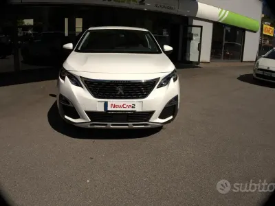 Occasion Peugeot 3008 Allure 131 ch (96 kW) 2019 Blanc SUV