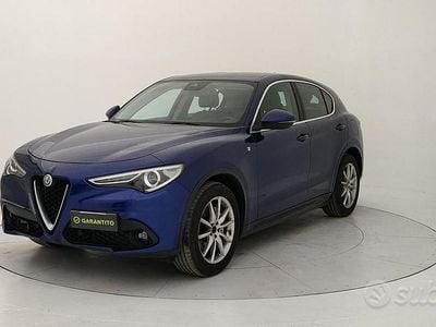 Second-hand Alfa Romeo Stelvio Ti 210 CP (154 kW) 2021 Albastru SUV