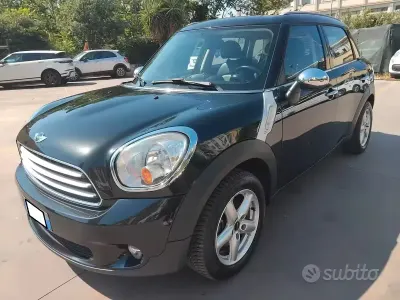 Usata Mini Countryman 111 CV (81 kW) 2012 Grigio SUV