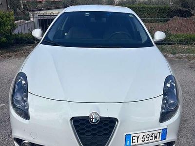 Occasion Alfa Romeo Giulietta 105 ch (77 kW) 2015 Blanc Citadine