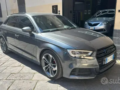 Usata Audi A3 S-Line 116 CV (85 kW) 2019 Grigio Berlina