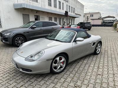 Usata Porsche 986 Boxster 260 CV (191 kW) 2002 Grigio Cabrio