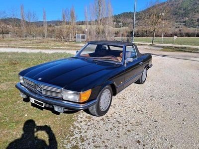 Usata Mercedes SL350 200 CV (147 kW) 1972 Nero Cabrio