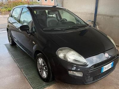 Usata Fiat Punto 65 CV (47 kW) 2012 Nero Utilitaria