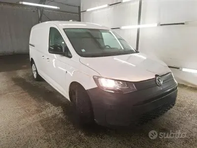 Begagnad VW Caddy Active 114 HK (83 kW) 2022 Minibuss
