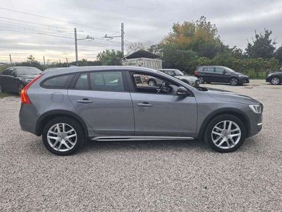 Volvo V60 CC