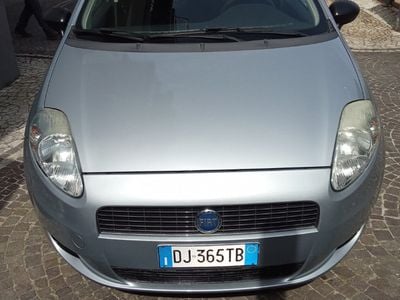 Usata Fiat Grande Punto 65 CV (47 kW) 2007 Grigio Utilitaria