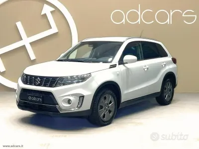 Usata Suzuki Vitara Cool 129 CV (94 kW) 2024 Bianco SUV