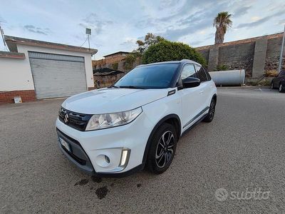 Usata Suzuki Vitara 120 CV (88 kW) 2017 Bianco SUV