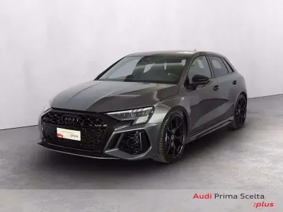 Usata Audi RS3 400 CV (294 kW) 2022 6y grigio daytona perlato Berlina