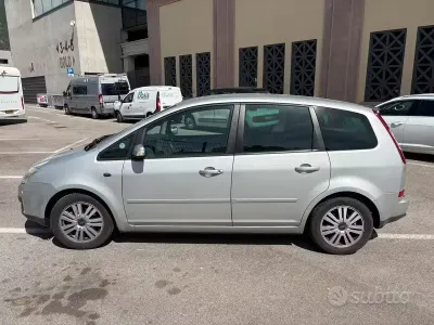Occasion Ford C-MAX Ghia 114 ch (83 kW) 2006 Gris Monospace