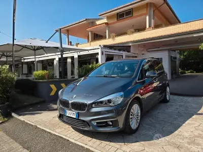 Usata BMW 216 Active Tourer Luxury Line 116 CV (85 kW) 2016 Grigio Monovolume