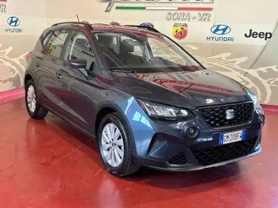 Usata Seat Arona Style 95 CV (69 kW) 2023 Grigio SUV