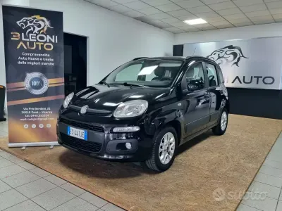 Usata Fiat Panda Lounge 69 CV (50 kW) 2013 Nero Utilitaria