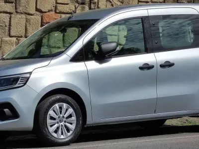 Occasion Renault Kangoo 102 PK (75 kW) 2023 Zilver MPV