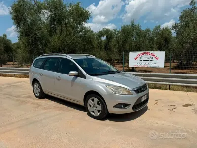 Usata Ford Focus 90 CV (66 kW) 2008 Grigio Berlina