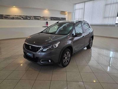 Usata Peugeot 2008 Signature Sky 102 CV (75 kW) 2019 Grigio SUV