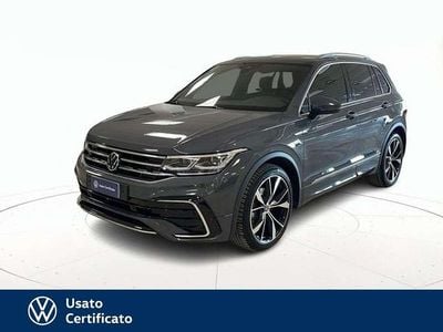 Usata VW Tiguan R-line 150 CV (110 kW) 2022 Grigio / pastello SUV