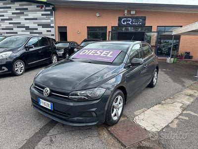 Usata VW Polo Comfortline 95 CV (69 kW) 2018 Grigio Berlina