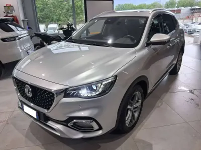 Usata MG HS Luxury 162 CV (119 kW) 2023 Argento SUV
