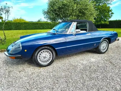 Usata Alfa Romeo Spider 128 CV (94 kW) 1970 Bluazzurro Cabrio