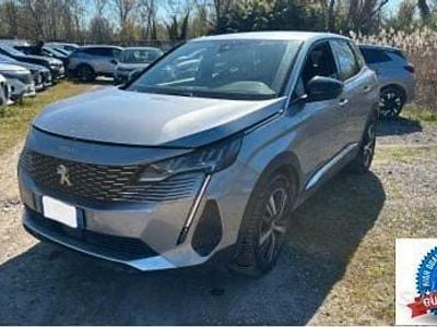 Usata Peugeot 3008 Allure 131 CV (96 kW) 2023 Grigio SUV