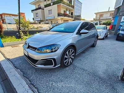 Usata VW Golf VII GTE 150 CV (110 kW) 2017 Argento Berlina
