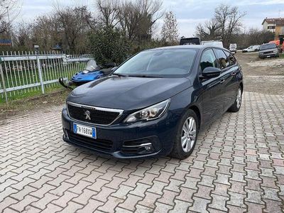 Usata Peugeot 308 Business-Line 120 CV (88 kW) 2018 Grigio scuro pastello Station wagon