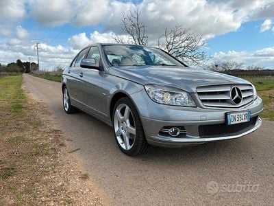 Gebraucht Mercedes C220 170 PS (125 kW) 2008 Grau Limousine