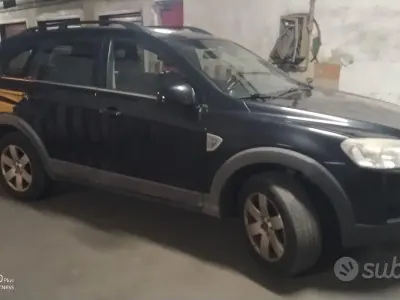 Usata Chevrolet Captiva 136 CV (100 kW) 2009 Nero SUV