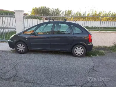Usata Citroën Xsara Picasso 109 CV (80 kW) 2006 Monovolume