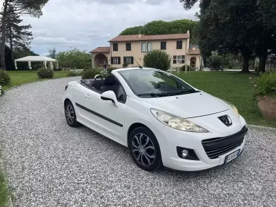 Brugt Peugeot 207 112 HK (82 kW) 2011 Hvid Cabriolet