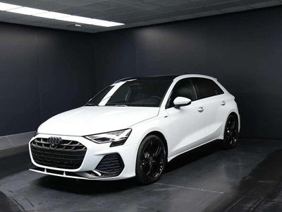 Nuova Audi A3 Sportback e-tron S-Line 150 CV (110 kW) 2025 Bianco Utilitaria