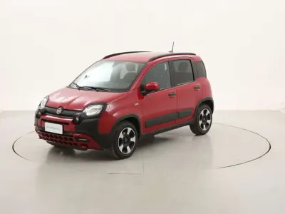 Usata Fiat Panda Cross Cross 69 CV (50 kW) 2024 Rosso Utilitaria