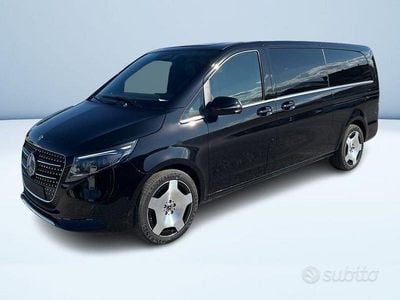 Nuova Mercedes V250 Avantgarde 190 CV (139 kW) 2025 Nero Monovolume