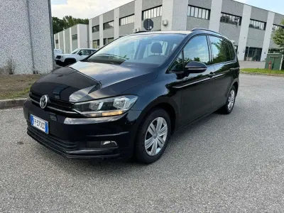 Usata VW Touran Comfortline 110 CV (80 kW) 2018 Monovolume