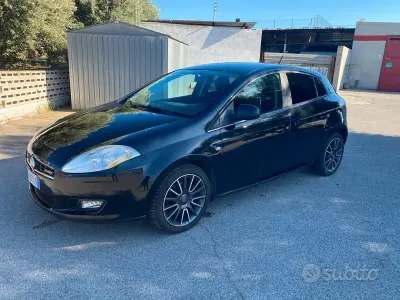 Usata Fiat Bravo Emotion 105 CV (77 kW) 2009 Nero Utilitaria