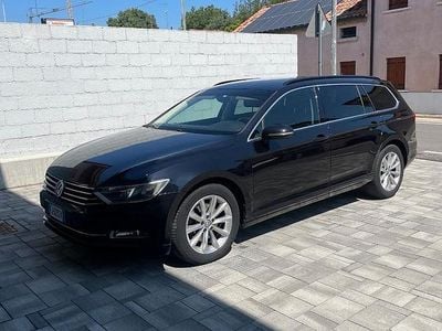 Begagnad VW Passat 150 HK (110 kW) 2015 Svart Kombi