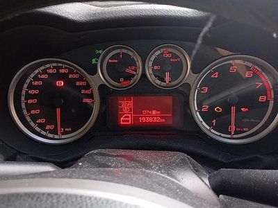 Usata Alfa Romeo MiTo 120 CV (88 kW) 2013 Nero Utilitaria