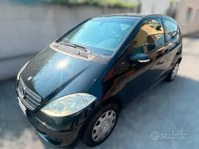 Usata Mercedes A150 Classic 95 CV (69 kW) 2005 Nero Coupé