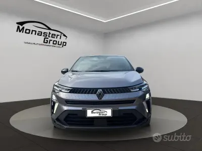 Usata Renault Captur Techno 91 CV (66 kW) 2025 Grigio SUV
