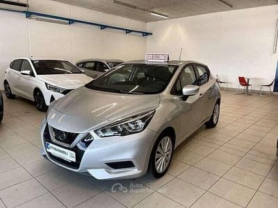 Usata Nissan Micra 90 CV (66 kW) 2018 Argento Utilitaria