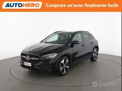 Usata Mercedes GLA200 Executive 163 CV (119 kW) 2021 Nero SUV