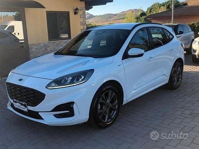 Usata Ford Kuga ST-Line 120 CV (88 kW) 2022 Bianco SUV